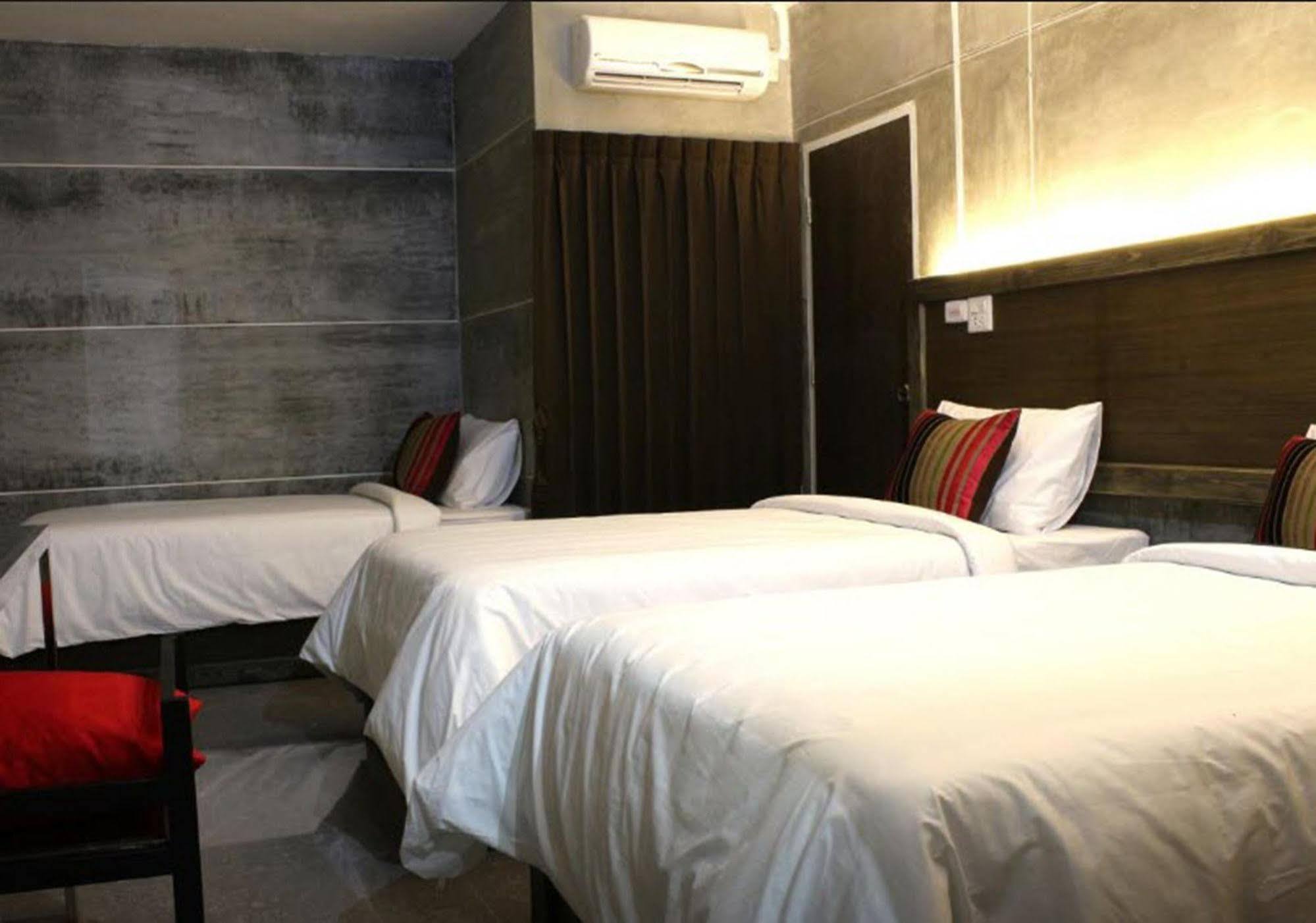 Bangkok 68 Hotel Ngoại thất bức ảnh